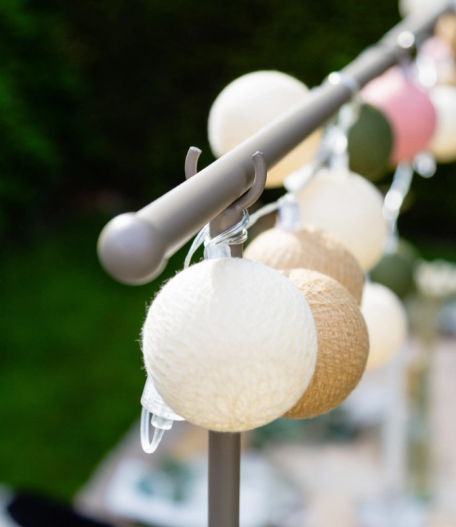 cotton-ball-lights-outdoor-light-string-jardin-mood-12.jpg