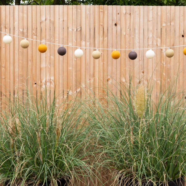 cotton-ball-lights-outdoor-light-string-sol-mood-03.jpg