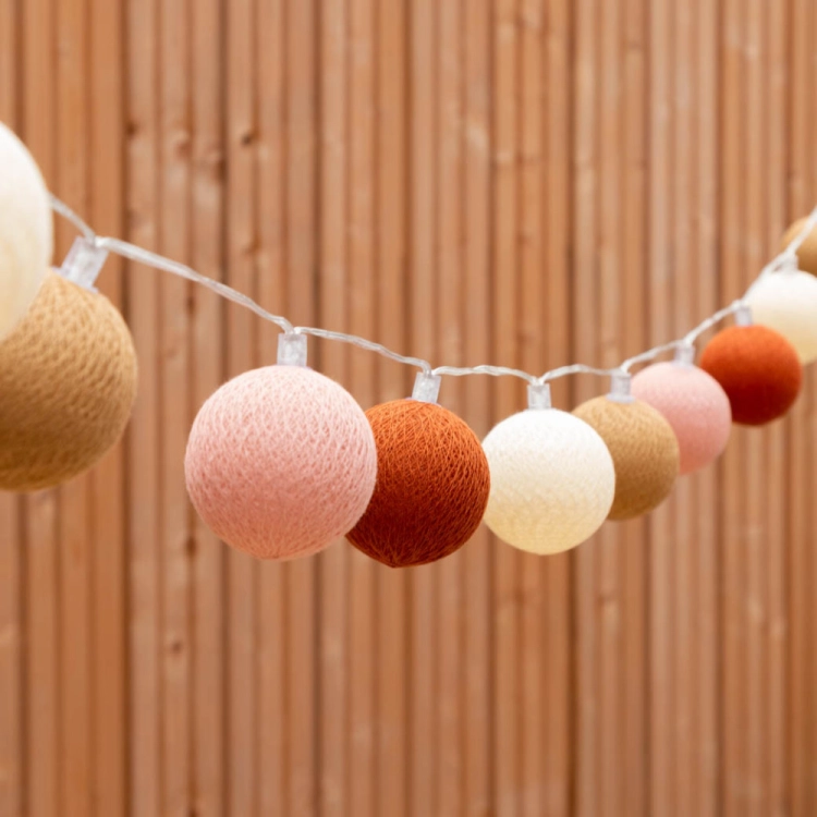 cotton-ball-lights-outdoor-light-string-terraza-mood-06.jpg