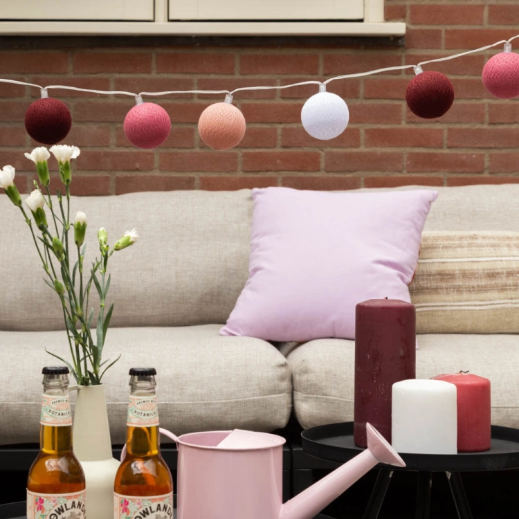 cotton-ball-lights-outdoor-light-string-baya-mood-04.jpg