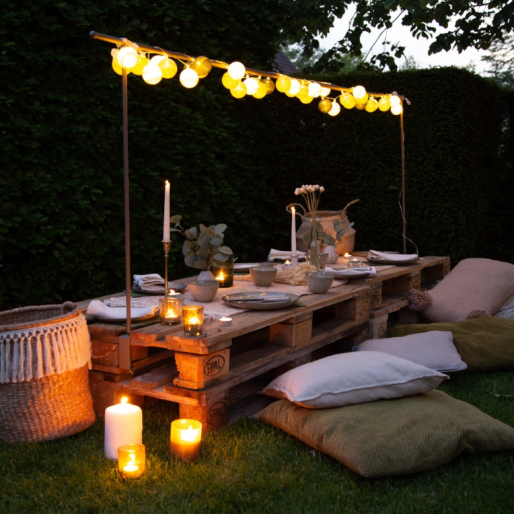 cotton-ball-lights-outdoor-light-string-jardin-mood-14.jpg