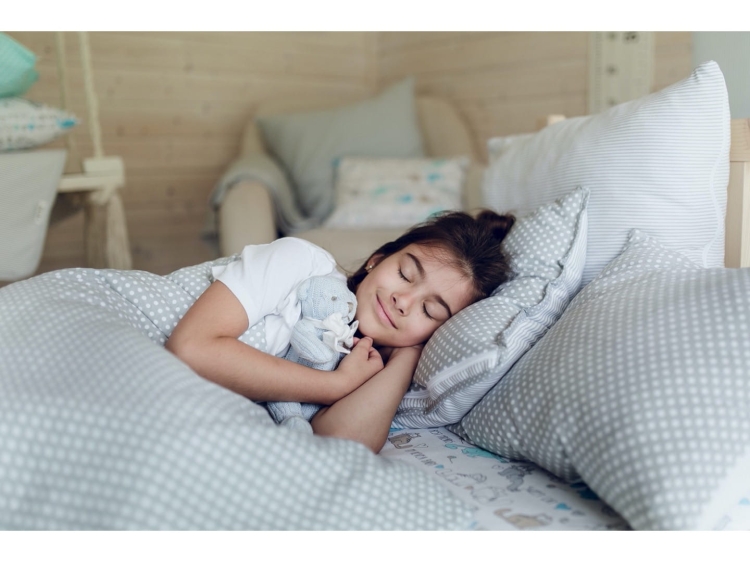 Materac lateksowy Hevea Junior Max6.jpg