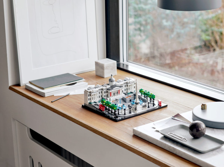 TRAFALGAR SQUARE - Klocki Lego 21045 Architecture 12+ (7).png